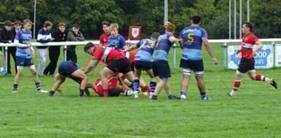 Petersfield return to winning ways with convincing Guildford win