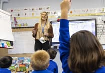 i2i launches primary teacher training in Farnham