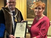 Artist Susie honoured with Freeman status