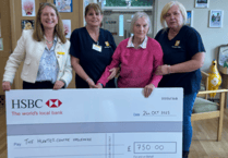 Hindhead woman raises £750 for Haslemere dementia centre