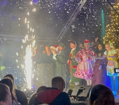 Farnham BID joins UCA students for Christmas window competition