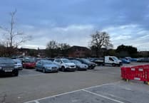 Afternoon parking cut to £1 to support festive trade