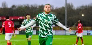 Farnham Town earn impressive victory at Uxbridge