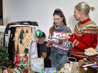 Haslemere stall raises record £1,000 for Gaza aid