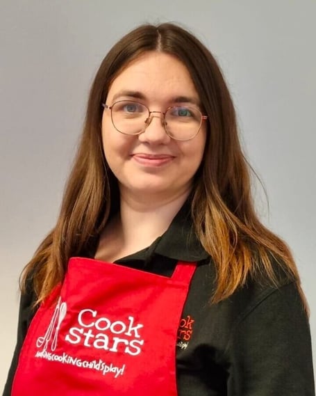 Lizzy Hurley brings award-winning Cook Stars cookery classes to the Farnham and Haslemere community