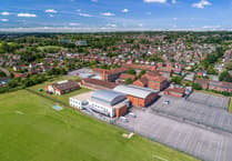 Heatwave forces timetable changes at Farnham schools