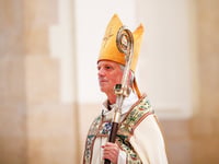 Farnham church to screen Bishop of Guildford's funeral