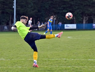 Petersfield Town fall to defeat at Hythe & Dibden