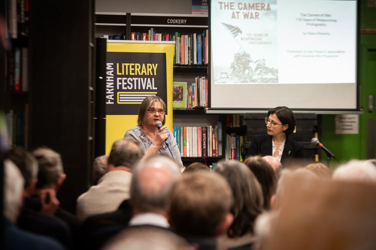 Hilary Roberts in conversation with Dr Olesya Khromeychuk.