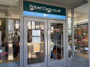 Police appeal after Farnham burglaries and smashed shop windows