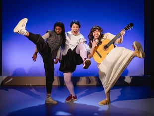 Enjoy all 37 of Shakespeare's plays in one show 
