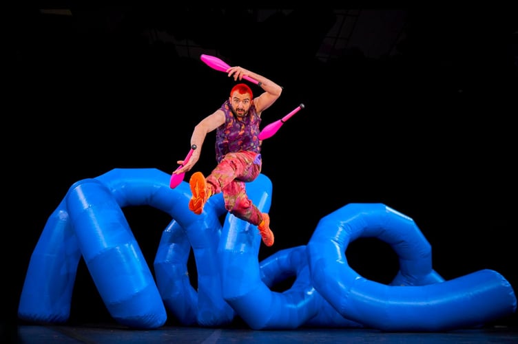 Pop-punk juggling extravaganza Rollercoaster, Farnham Maltings, April 30th 2026.