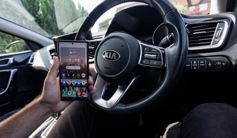Hampshire and Surrey drivers fined £2.29m for mobile phone use