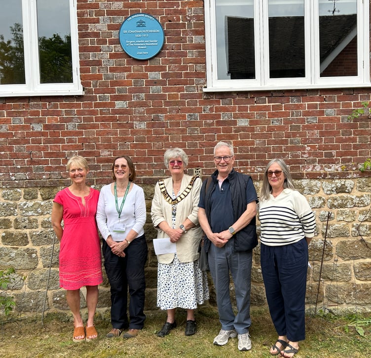 Blue plaque unveiled at Inval House in honour of Sir Jonathan Hutchinson, founder of Haslemere Educational Museum.
Credit: Haslemere Educational Museum