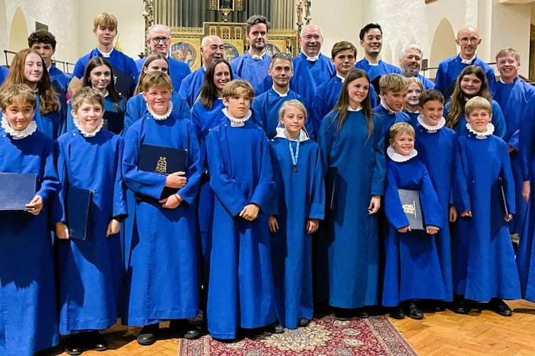 Choir of St Thomas-on-the-Bourne Church.