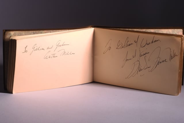 Marilyn Monroe autograph book up for auction