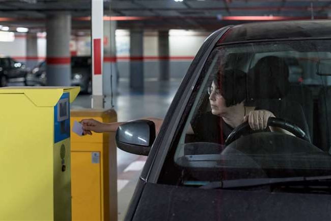airport parking